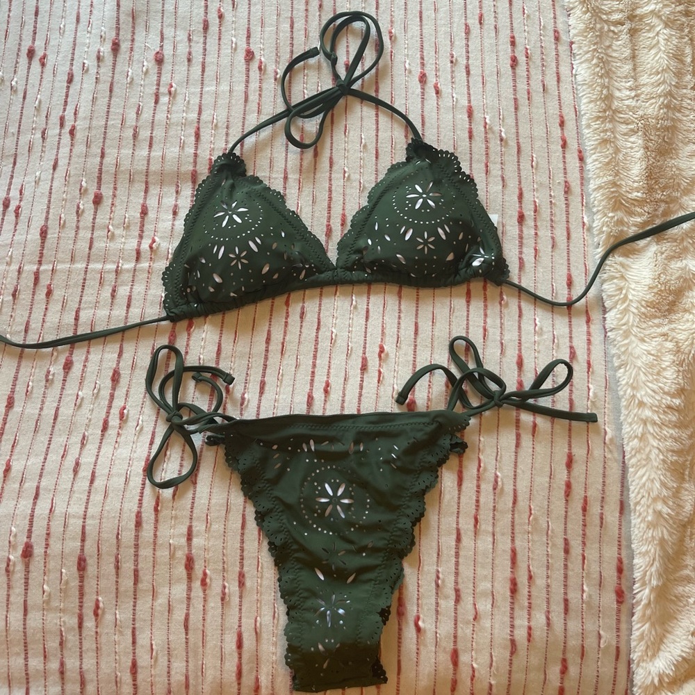 dark green bikini set